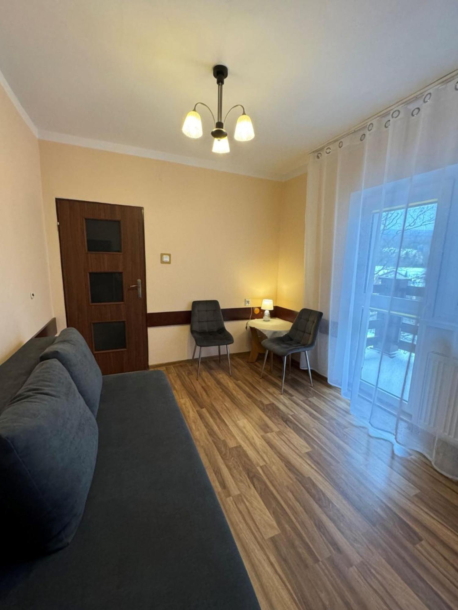 Dom Wczasowy Przy Skalkach Sklářská Poruba Exteriér fotografie