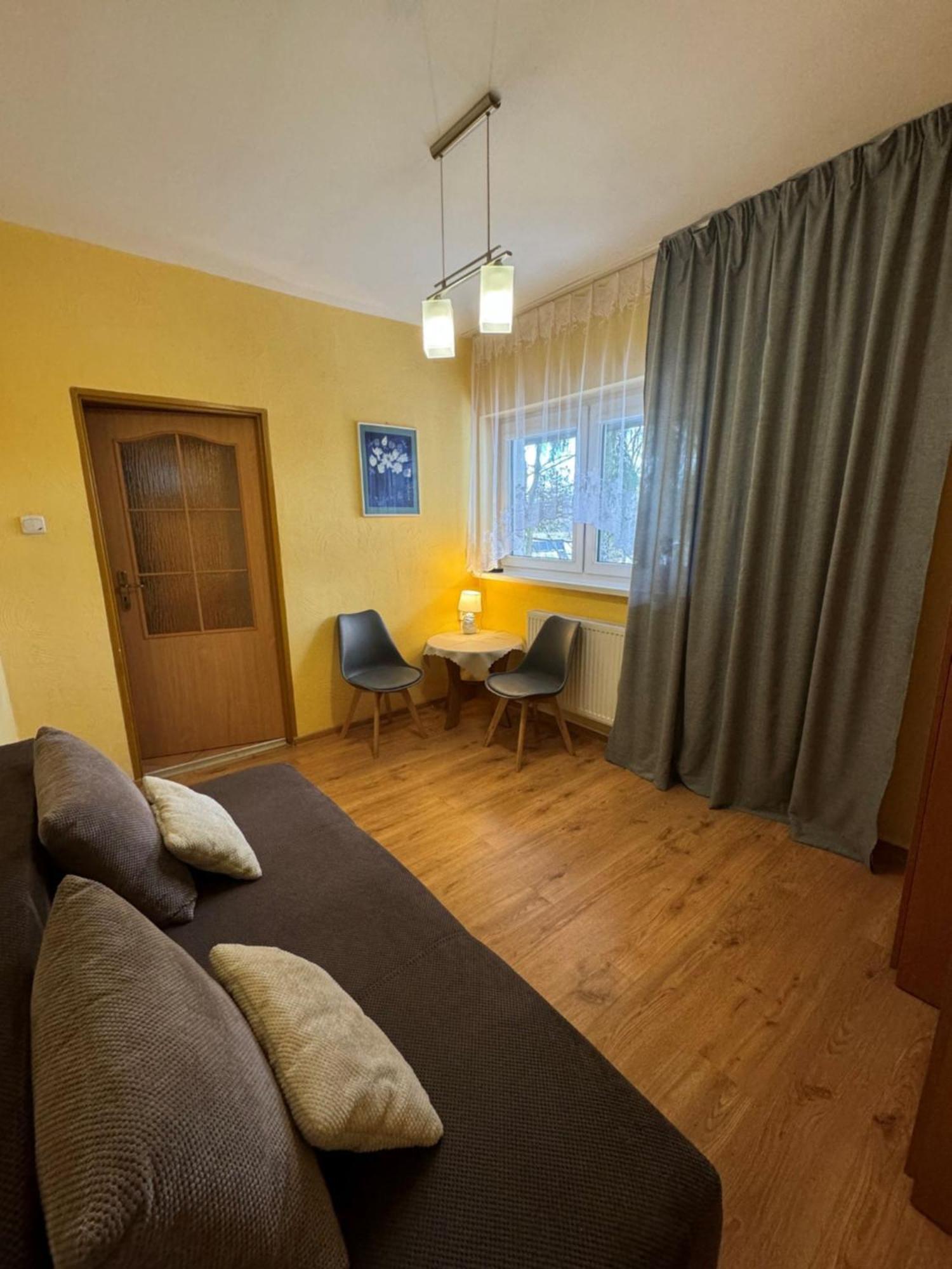 Dom Wczasowy Przy Skalkach Sklářská Poruba Exteriér fotografie