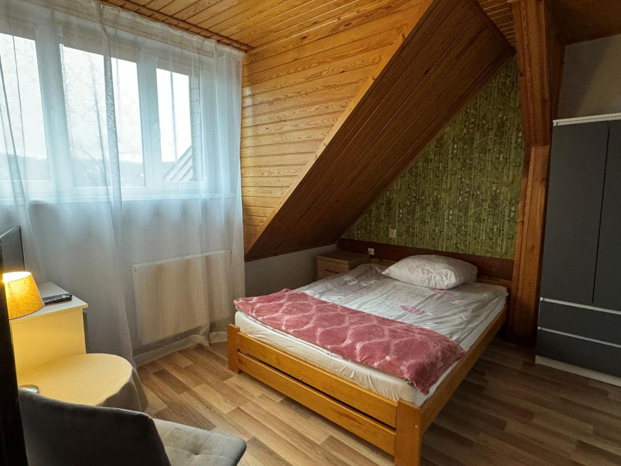 Dom Wczasowy Przy Skalkach Sklářská Poruba Exteriér fotografie