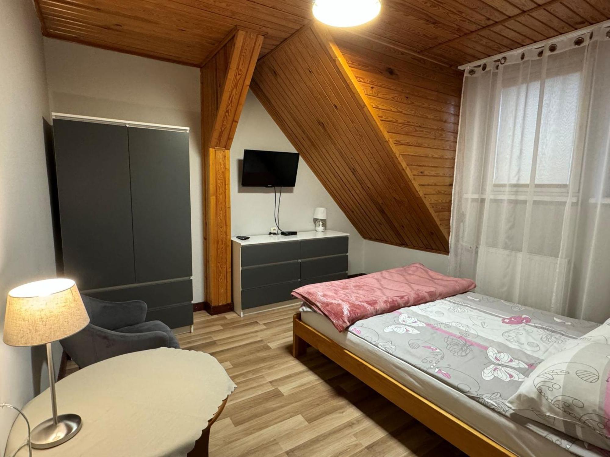 Dom Wczasowy Przy Skalkach Sklářská Poruba Exteriér fotografie