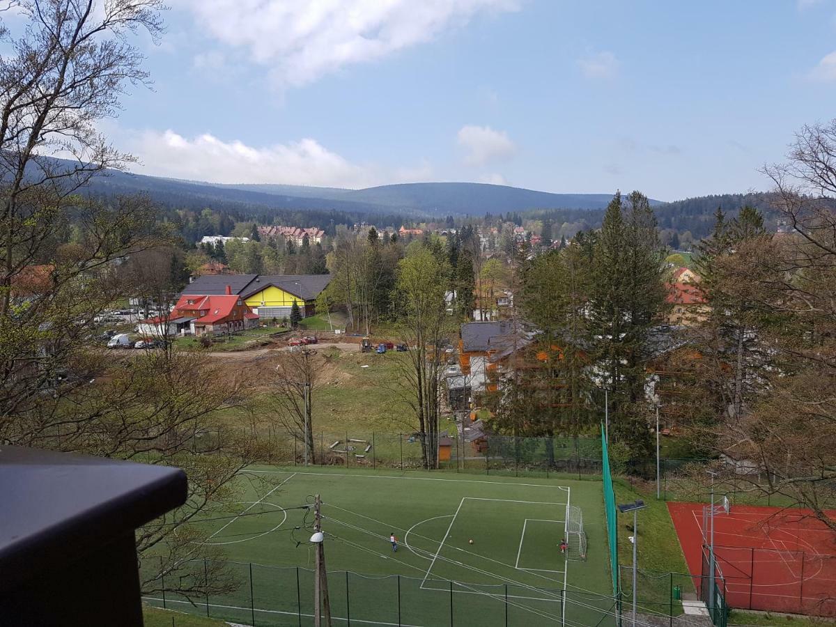 Dom Wczasowy Przy Skalkach Sklářská Poruba Exteriér fotografie